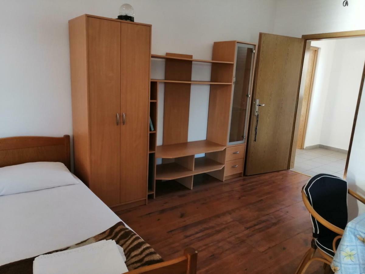 Apartmani Marin Seline Exterior foto